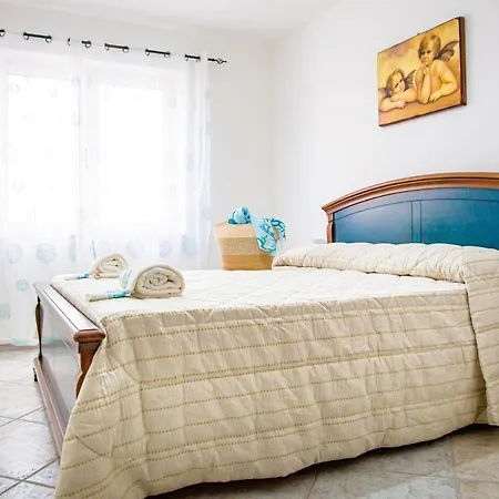 Apartman Casa Doride, Few Steps From The Iunq6195